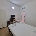 Vecchia Гостевой дом Бари