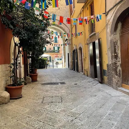 Vecchia 3* Бари