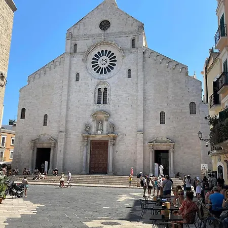 Vecchia 3* Бари